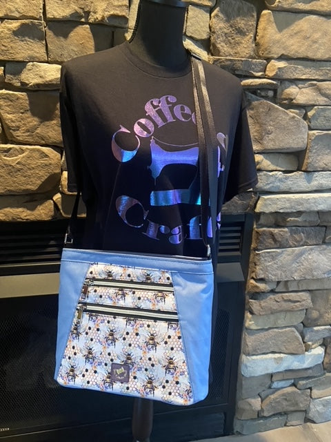 Bee Crossbody bag