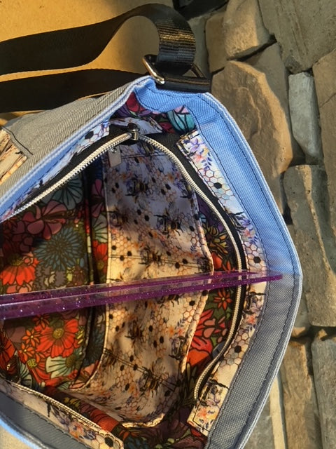 Bee Crossbody bag
